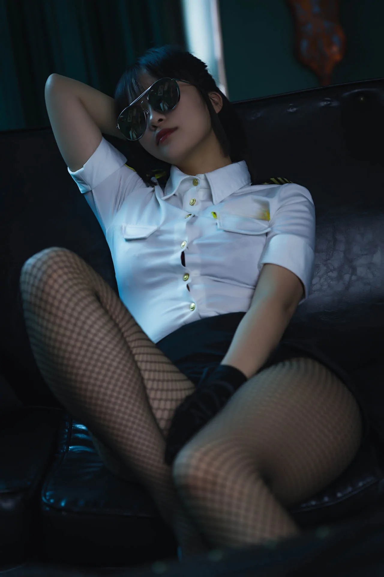 洛璃LoLiSAMA – 全套106期含随包视频[76.1G-2026.3]