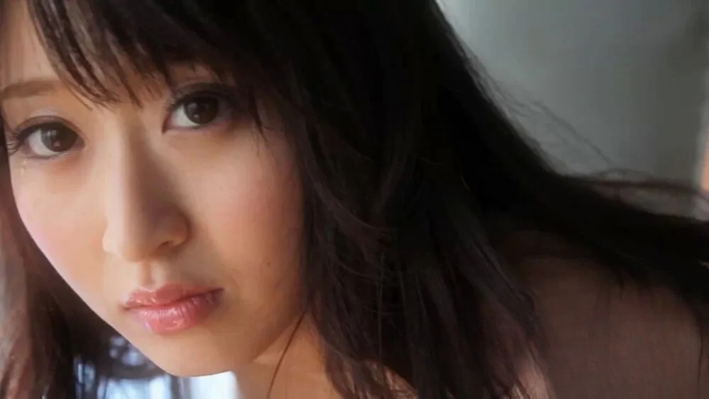 日系桃奶美优[Graphis] Gals – Arisa Misato 美里有紗[4v-1.12G]