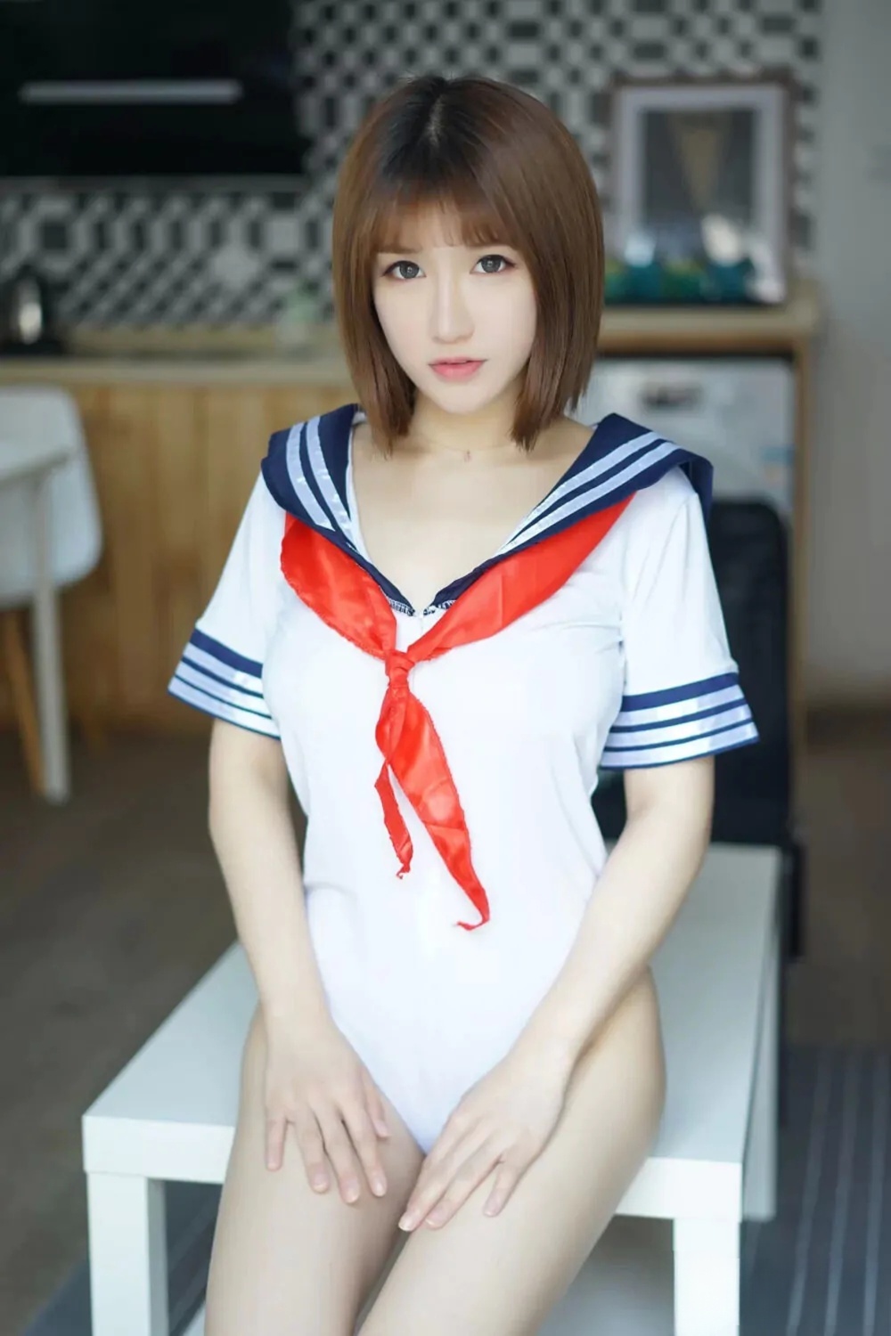 XIUREN秀人网K8傲娇萌萌之果女特工 [37P-132M]